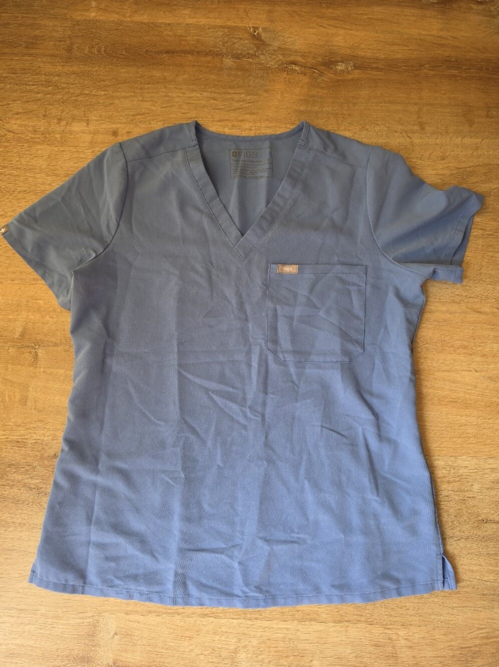 FIGS Women's Catarina One-Pocket Scrub Top Size M